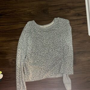 women’s leopard print long sleeve